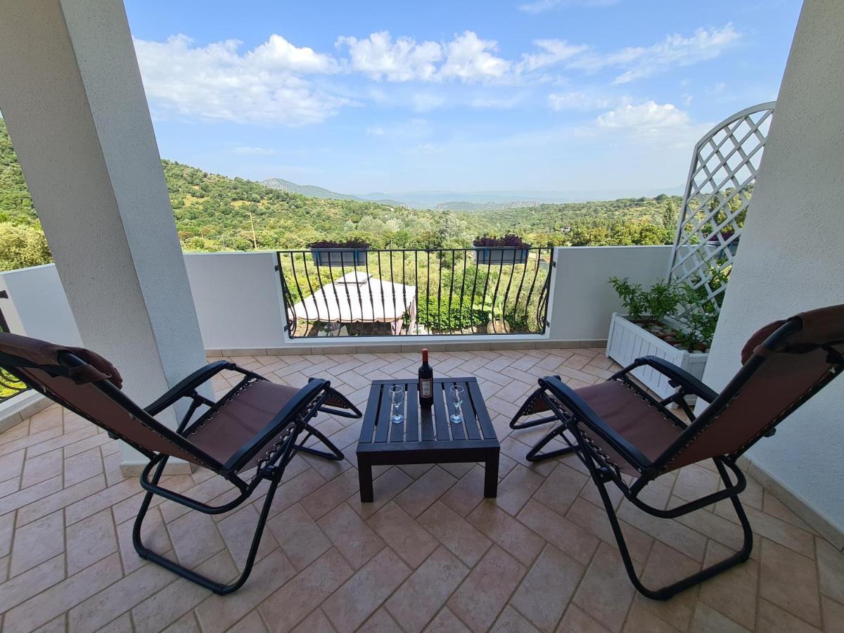 B&B Tiscali Доргали Экстерьер фото