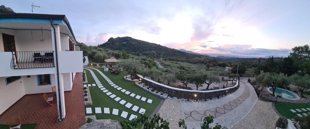 B&B Tiscali Доргали Экстерьер фото