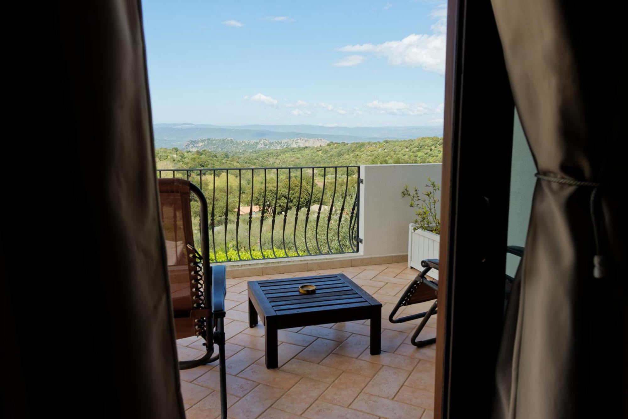 B&B Tiscali Доргали Экстерьер фото